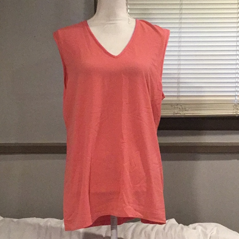 Vince Camuto Top